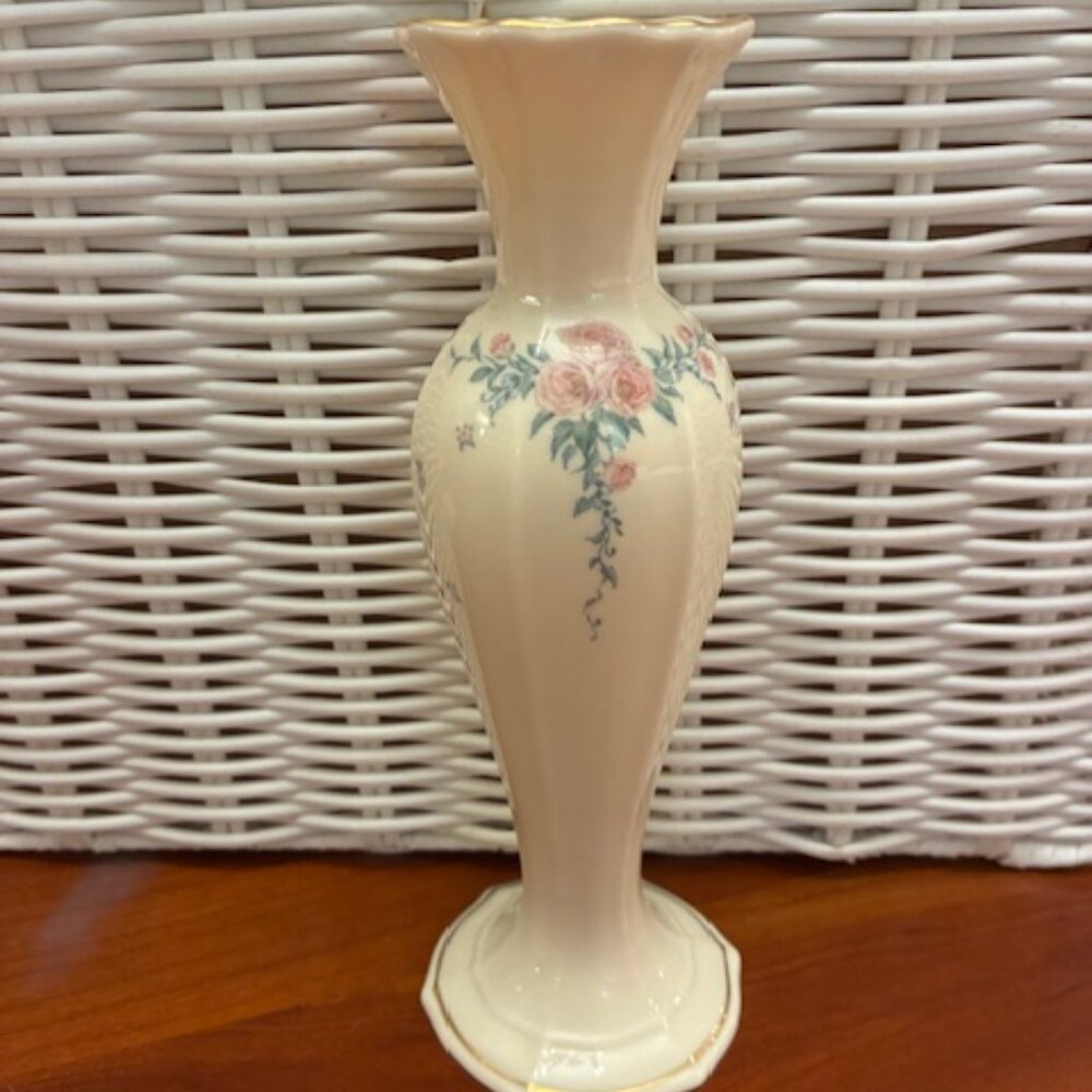 Vintage LENOX Petite Floral Rose Bud Vase Porcelain 7 3/4"-24K Gold Trim USA